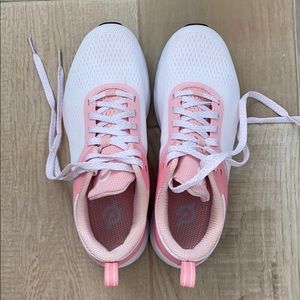 Peloton BCA 2019 Sneakers 7.5. Worn 1x at home